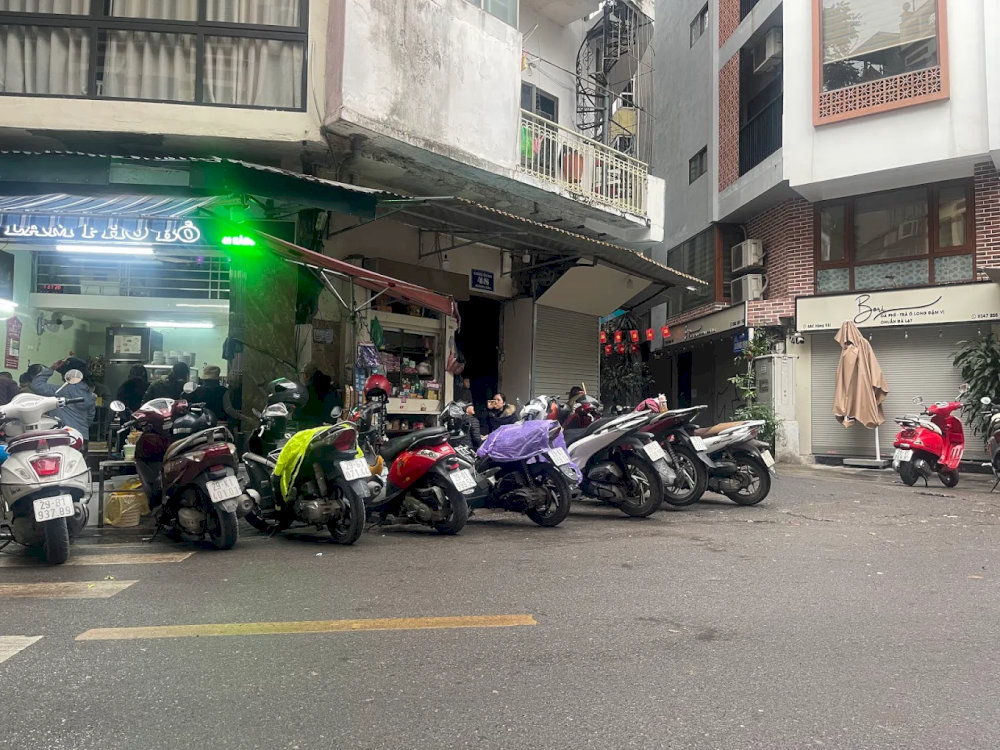 Quán phở bò Lâm